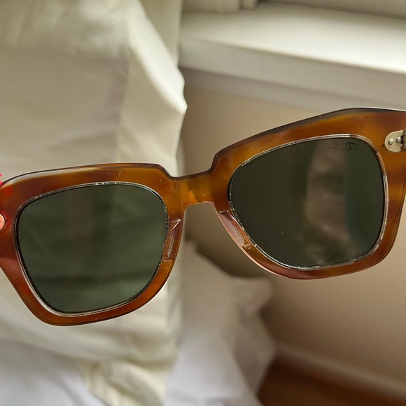 Ray-Ban State Street Sunglasses - Picture 9 of 10